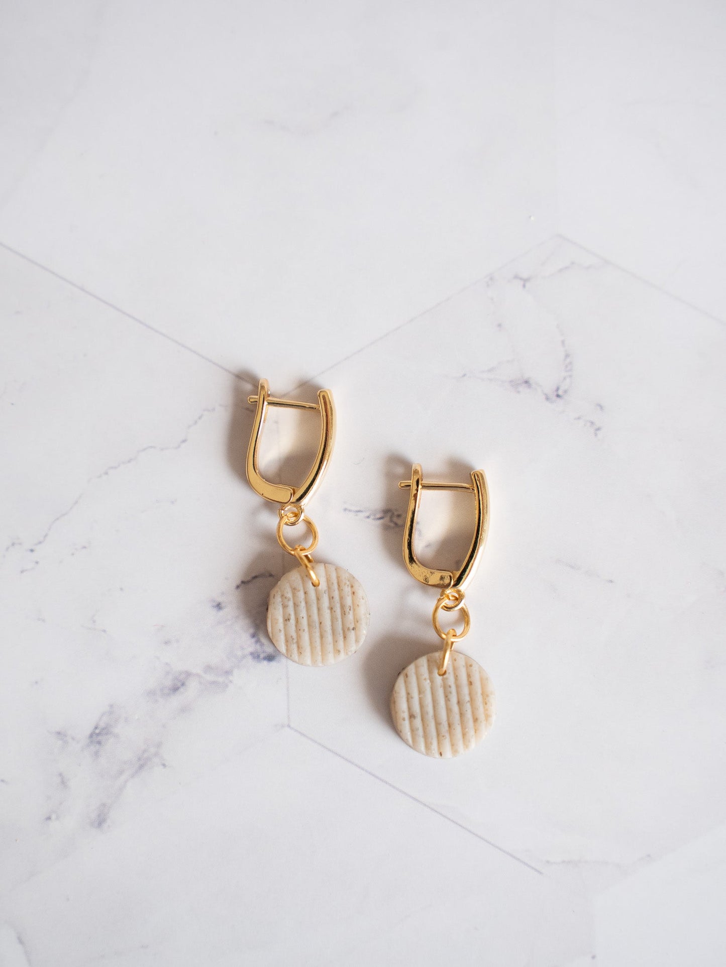 Strata Single Petite earrings