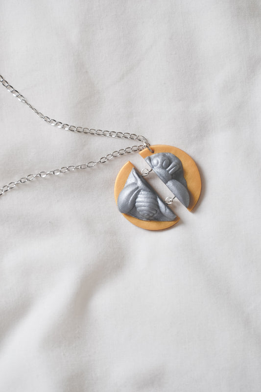 Golden Hive - gold/sliver Necklace